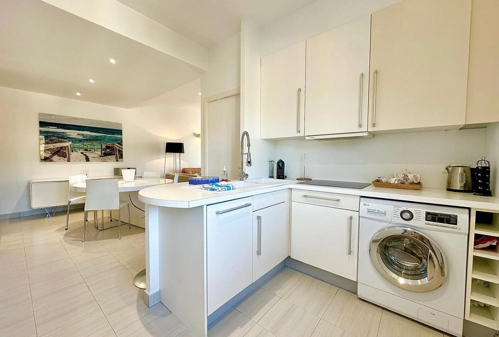 2 Bedroom Sea View Gallia Centre Cannes Parking France